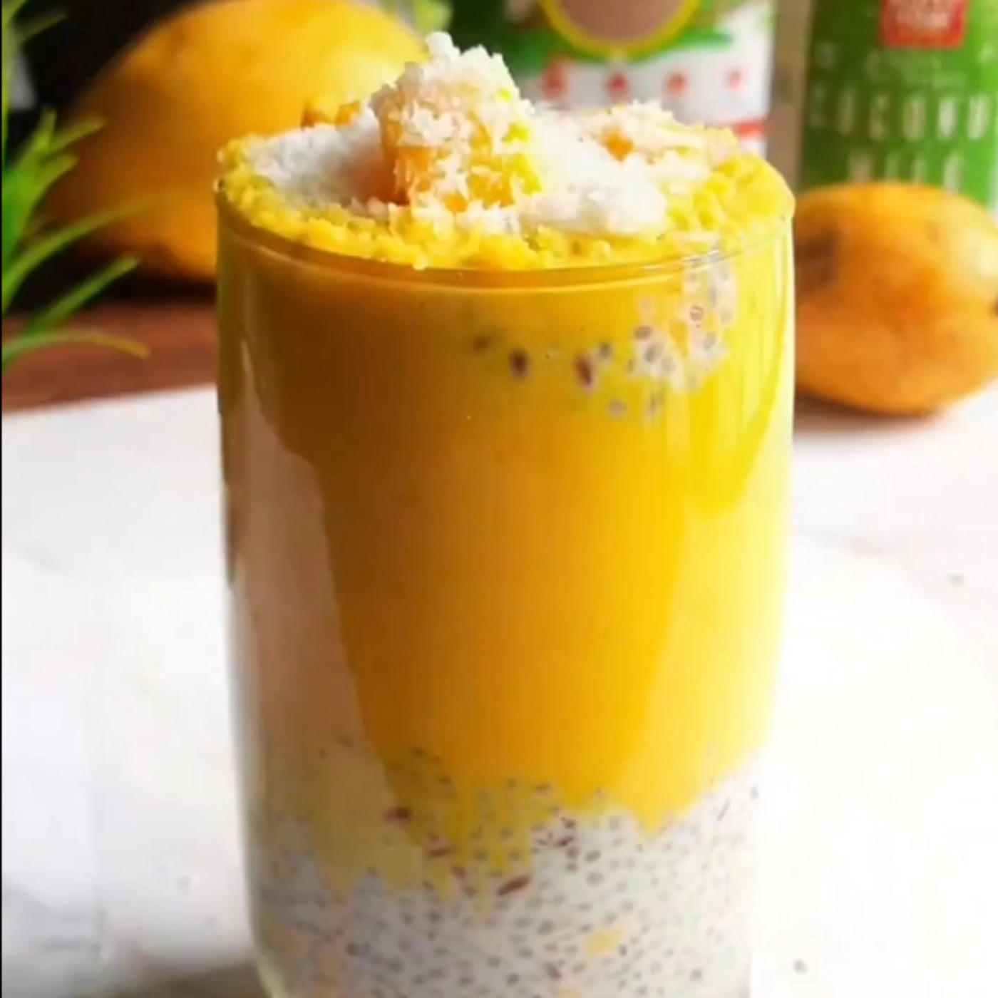 VEGAN MANGO COCONUT MILKSHAKE