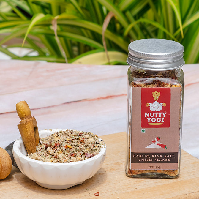 Nutty Yogi Garlic, Pink Salt and Chilli Flakes Mix 50 gm
