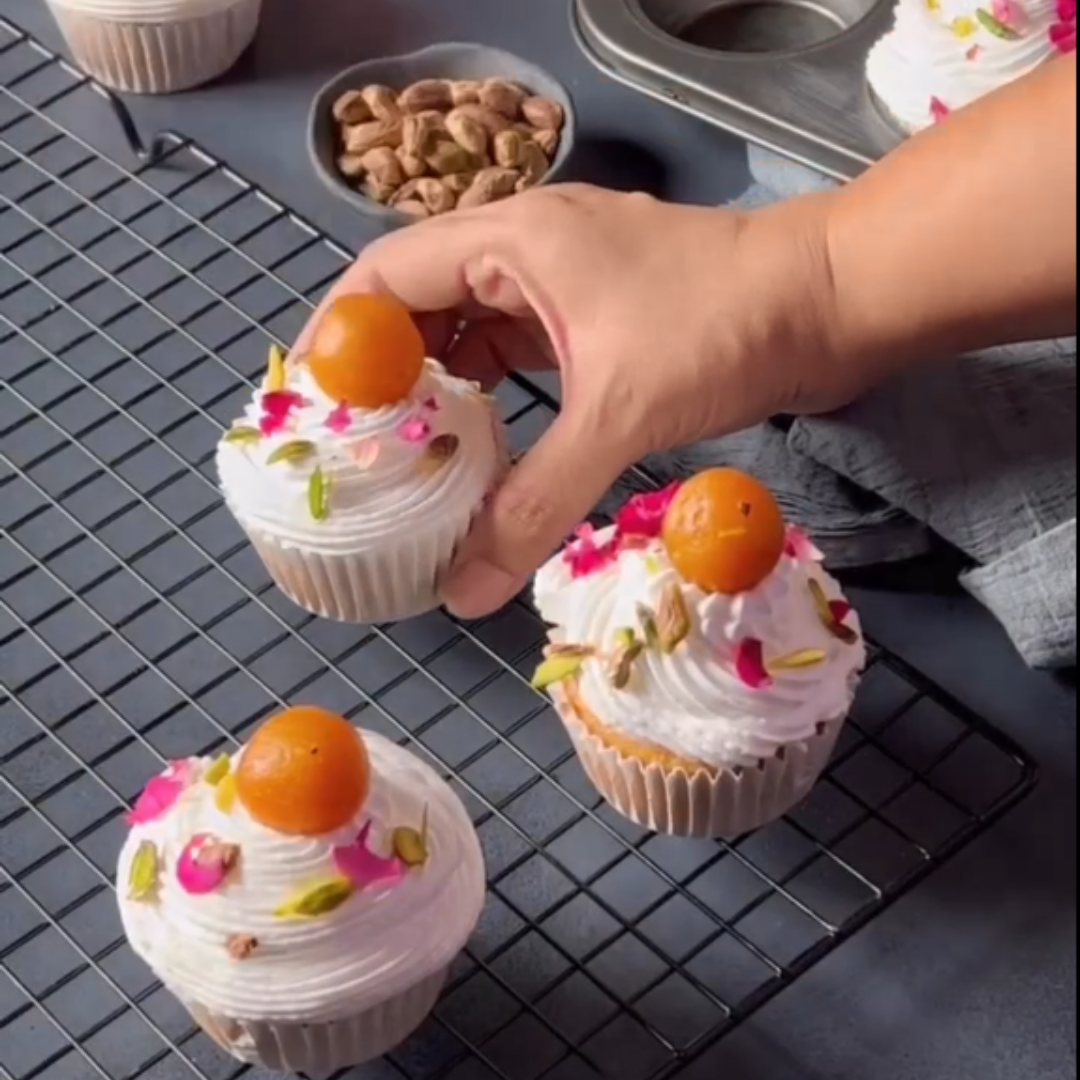 Gulab Jamun Cupcakes