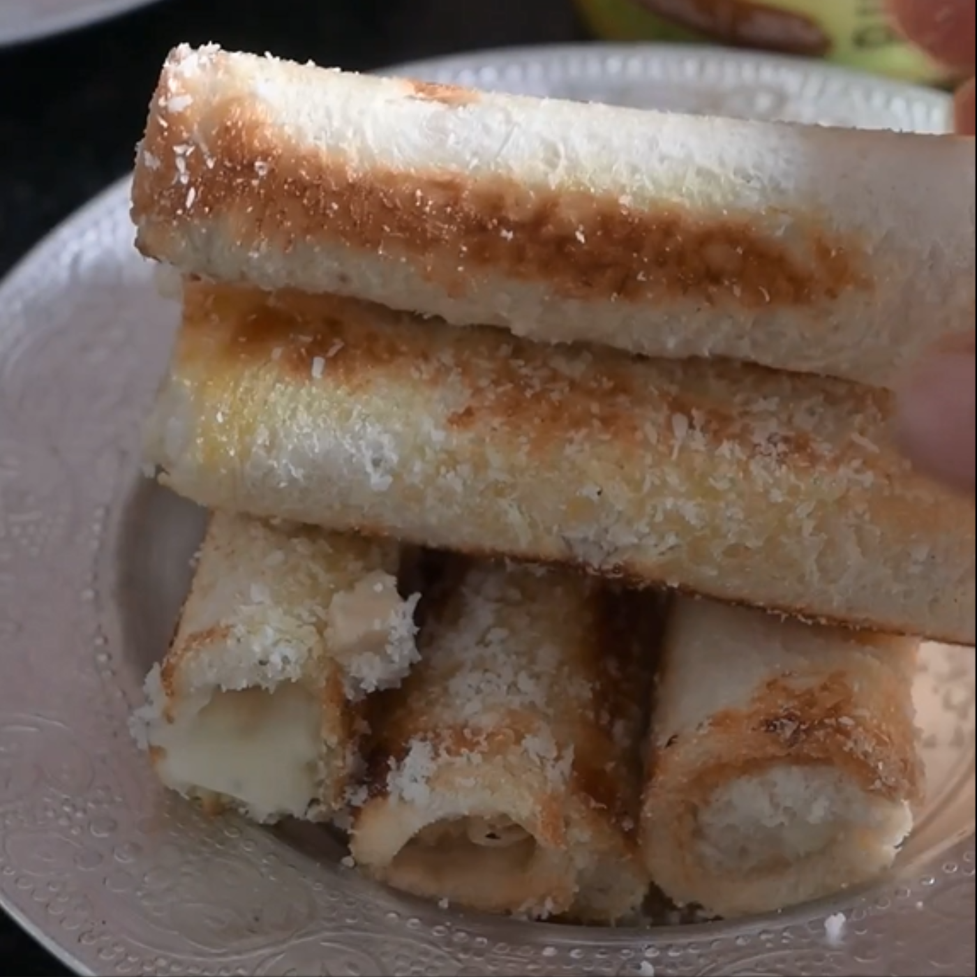 Cream Cashew Bread Roll