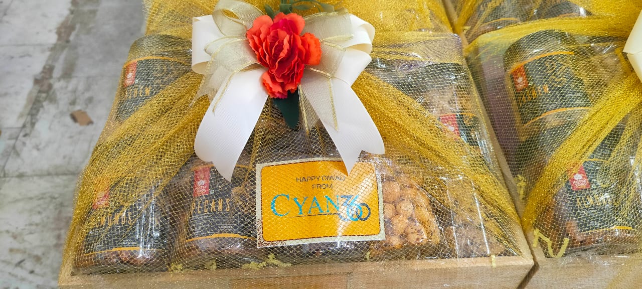 10+ Pieces Custom Diwali Handmade Hampers for Corporate Gifting at Rs  249/piece in Kota