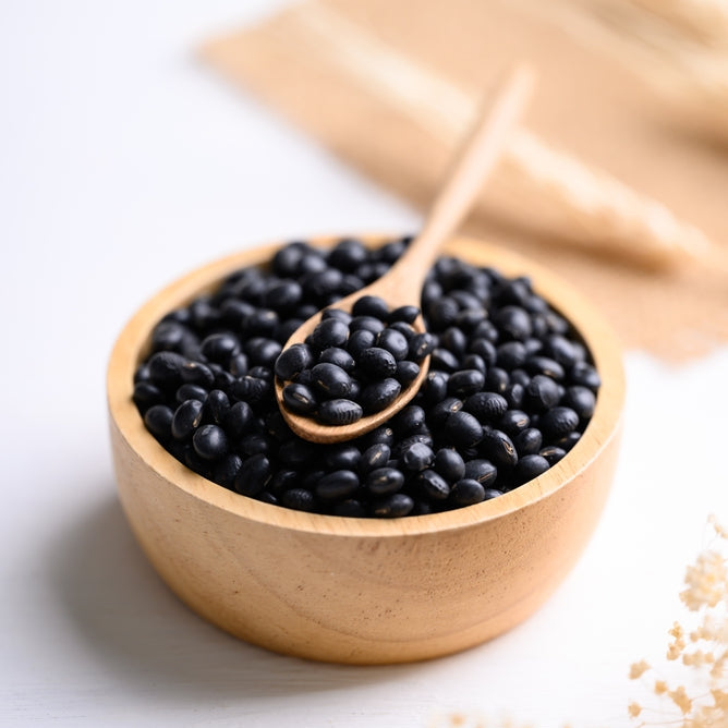 Nutty Yogi Black Soy Beans / Kala Bhatt