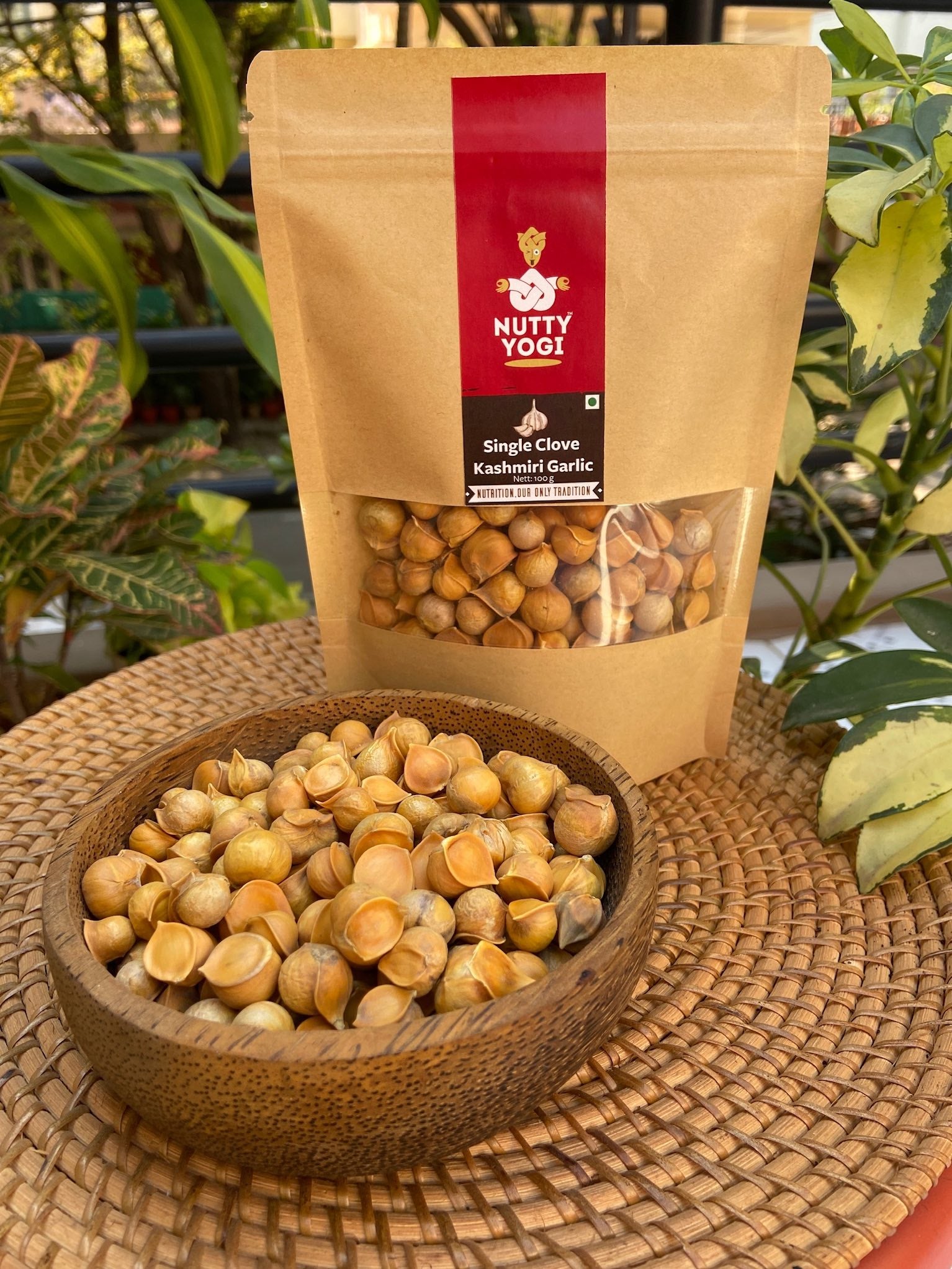 Nutty Yogi Single Clove Kashmiri Garlic 100 gm